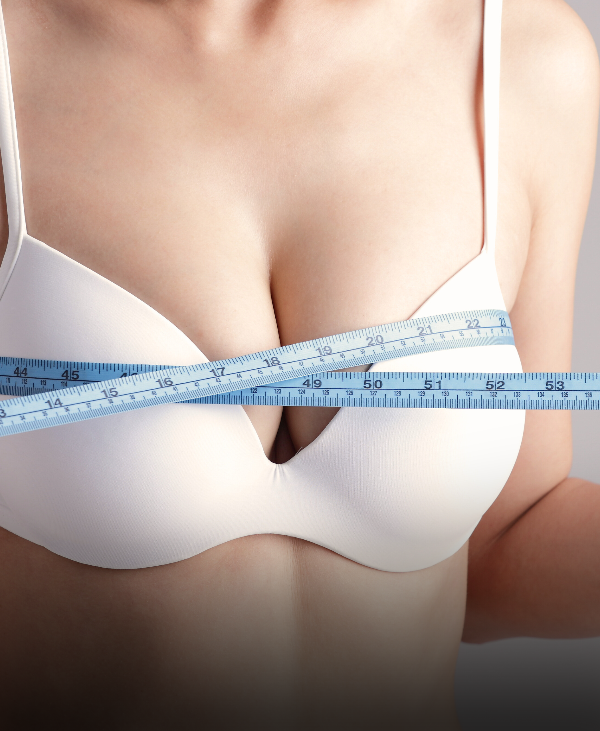Do you want firm and symmetrical breasts? Find out how mastopexy can help you!